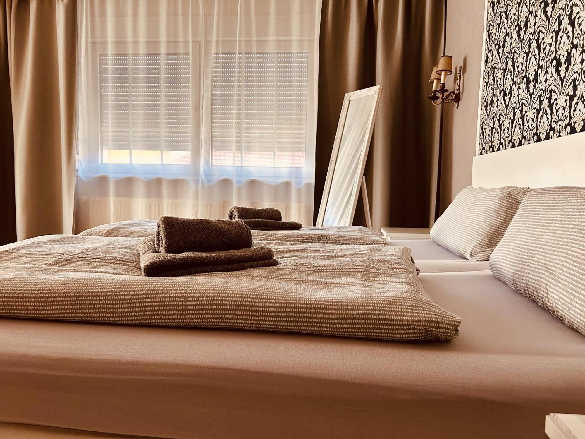 Casa Rehse I Stilvolles Apartment I 24H-Self-Check-In I Kostenlos Parken & Wlan I 55-Zoll-Smart&Kabel-Tv I Oepnv Erfurt Eksteriør billede